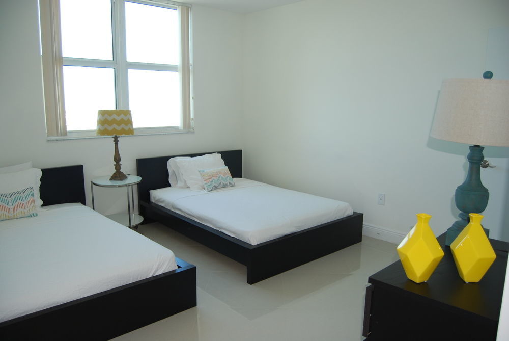 Churchill Suites Miami Brickell - One Broadway Ngoại thất bức ảnh