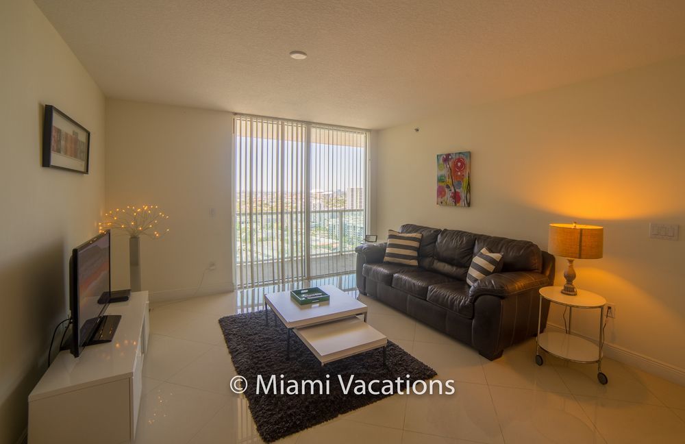 Churchill Suites Miami Brickell - One Broadway Ngoại thất bức ảnh
